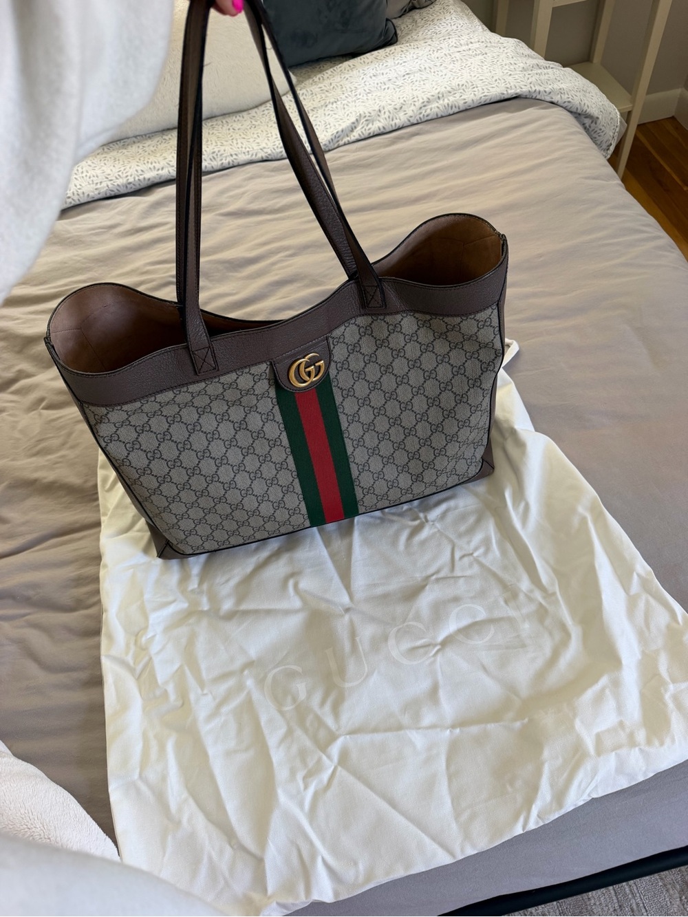 Gucci GG Ophidia Canvas Tote with Brown Trim and Classic Green-Red Web - Picture 9 of 9